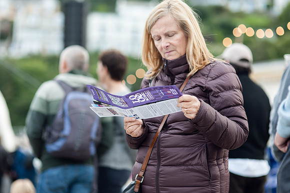 Looe-music-festival-2016-CROWDS-LAURA CROUCHLEY-HR-DSC_5482
