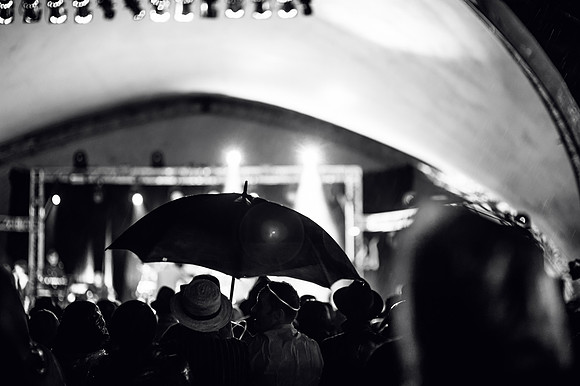 Looe-music-festival-2016-CROWDS-LAURA CROUCHLEY-HR-DSC_6860