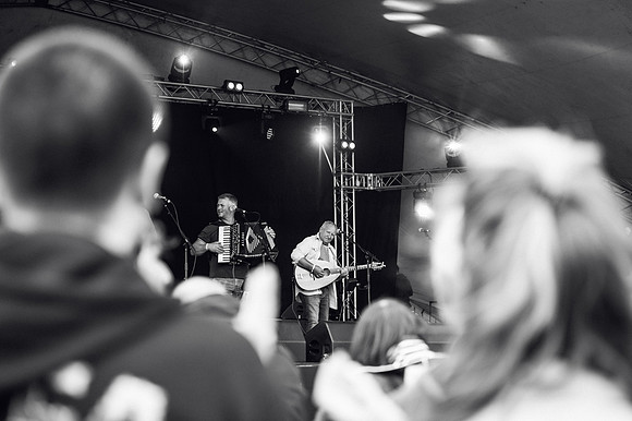Looe-music-festival-2016-FISHERMAN'S FRIENDS-LAURA CROUCHLEY-HR-DSC_6309