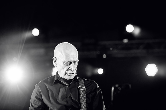 Looe-music-festival-2016-WILKO JOHNSON-LAURA CROUCHLEY-HR-DSC_1532