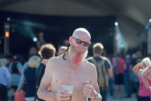 LMF2015_LauraCrouchleyPhotography_crowd shot_DSC7970
