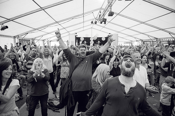 LMF2015_LauraCrouchleyPhotography_crowd shot_DSC9247