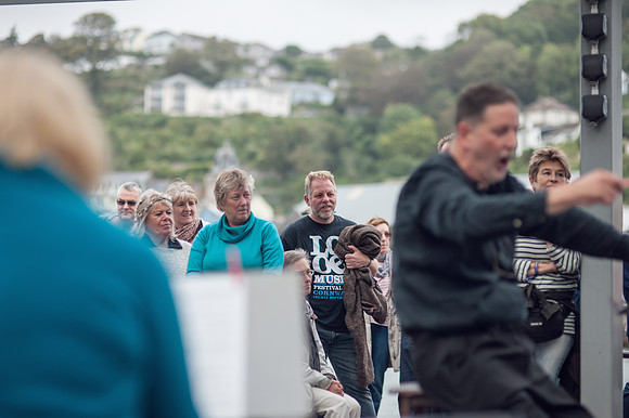 Looe-music-festival-2016-CROWDS-LAURA CROUCHLEY-HR-DSC_6501