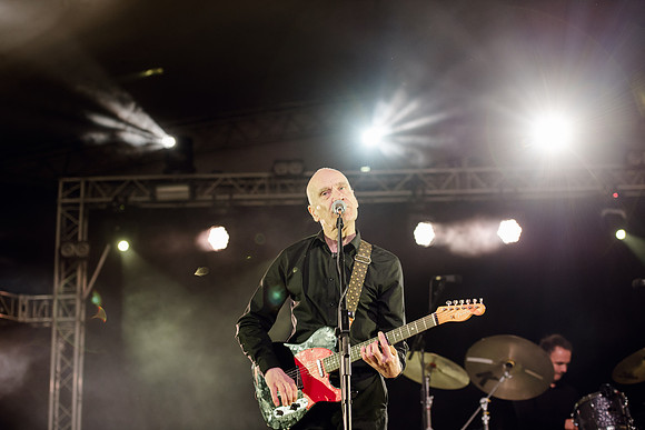 Looe-music-festival-2016-WILKO JOHNSON-LAURA CROUCHLEY-HR-DSC_1488