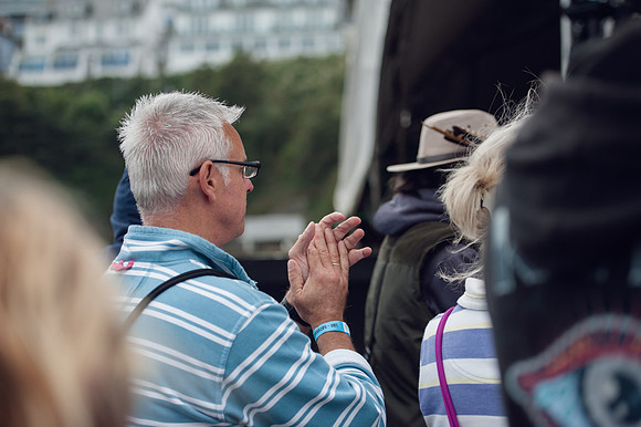 Looe-music-festival-2016-CROWDS-LAURA CROUCHLEY-HR-DSC_6320