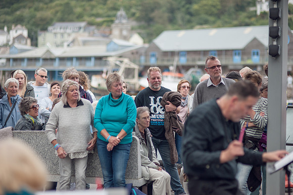 Looe-music-festival-2016-CROWDS-LAURA CROUCHLEY-HR-DSC_6495