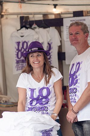 Looe-music-festival-2016-TRADERS-LAURA CROUCHLEY-HR-DSC_5475