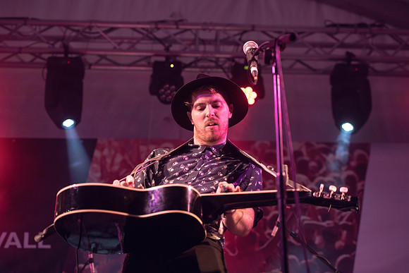 Looe-music-festival-2016-DUSTBOWL CHILDREN-LAURA CROUCHLEY-HR-DSC_1724