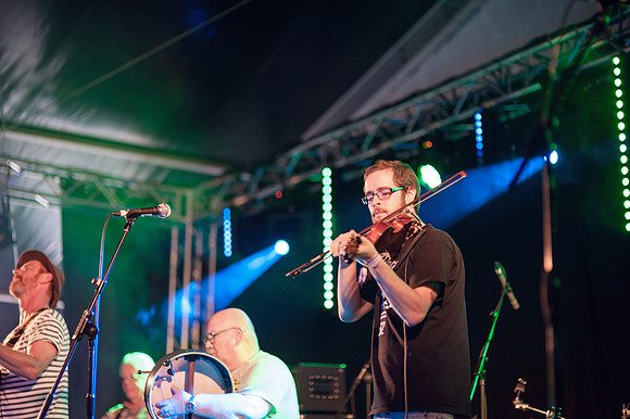 Looe-music-festival-2016-DR. THUDS REMEDY-LAURA CROUCHLEY-HR-DSC_5607