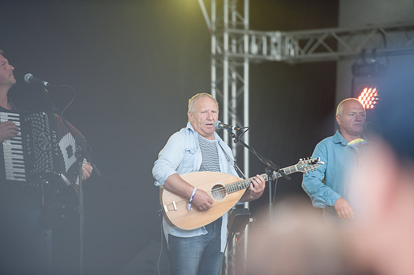 Looe-music-festival-2016-FISHERMAN'S FRIENDS-LAURA CROUCHLEY-HR-DSC_6312