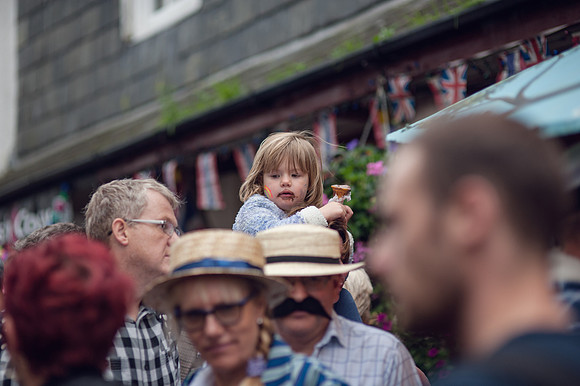 Looe-music-festival-2016-CROWDS-LAURA CROUCHLEY-HR-DSC_6559