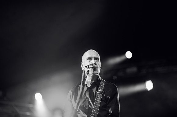 Looe-music-festival-2016-WILKO JOHNSON-LAURA CROUCHLEY-HR-DSC_6048
