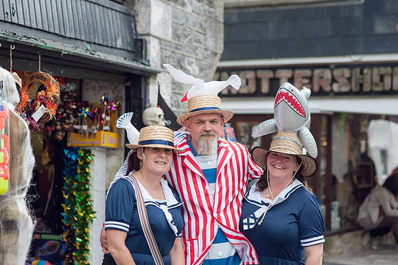 Looe-music-festival-2016-FANCY DRESS (MINI PROJECT 2)-LAURA CROUCHLEY-HR-DSC_6437